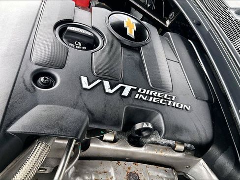 Used 2018 Chevrolet Camaro LT RWD image 28