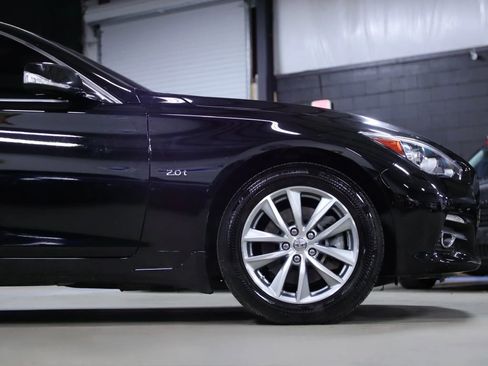 Used 2017 INFINITI Q50 Premium w/ 2.0T Premium Plus Package image 10