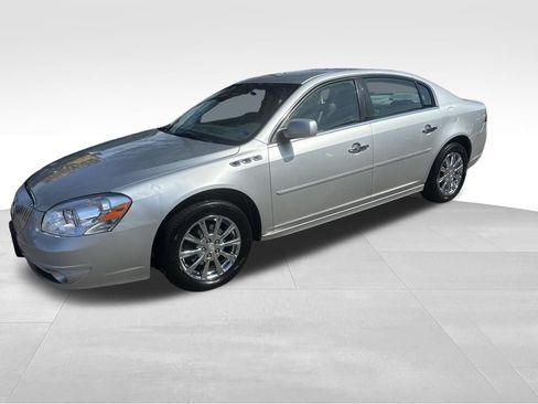 Used 2010 Buick Lucerne CXL FWD image 3