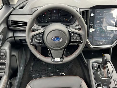 Used 2025 Subaru Crosstrek 2.5i Limited w/ Crosstrek Mirror Package image 12
