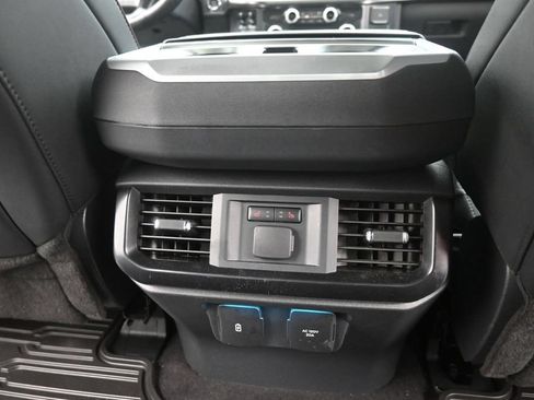 Used 2025 Ford F150 Raptor AWD/4WD image 14