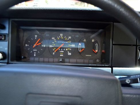 Used 1992 Volvo 240 Wagon RWD image 34