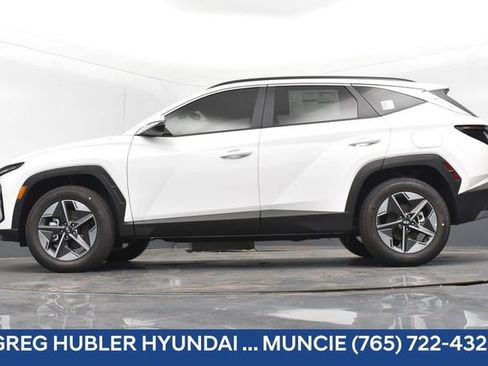 Used 2025 Hyundai Tucson SEL AWD/4WD image 30