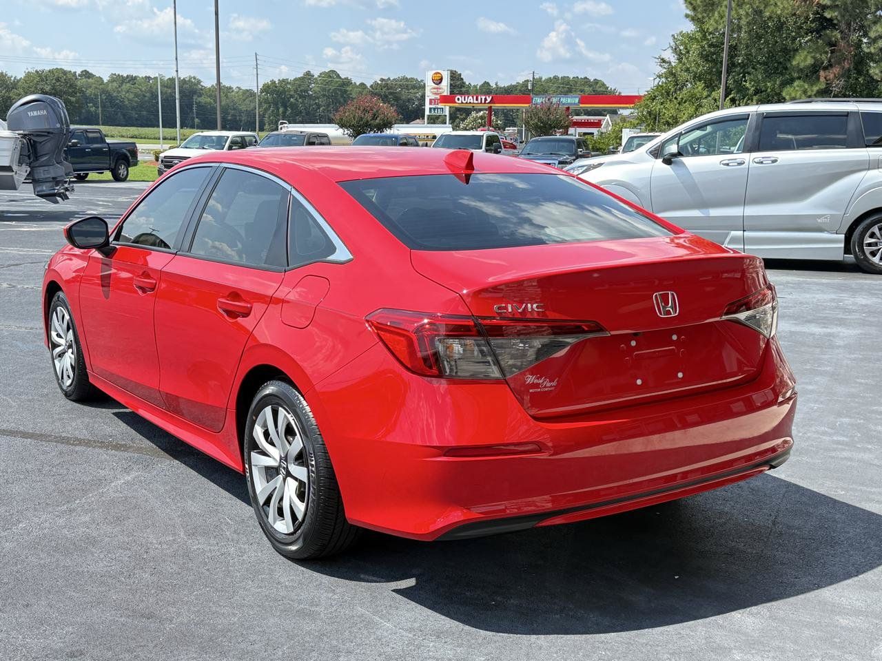 Used 2024 Honda Civic LX image 3