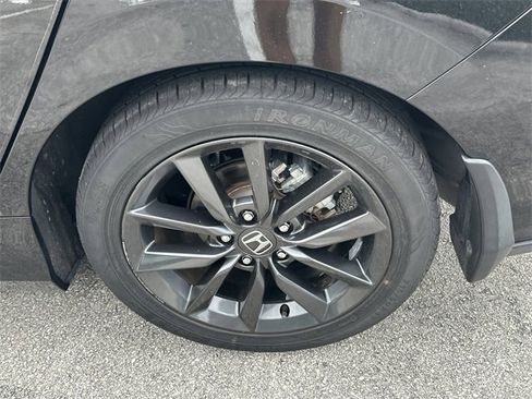 Used 2020 Honda Civic EX image 12