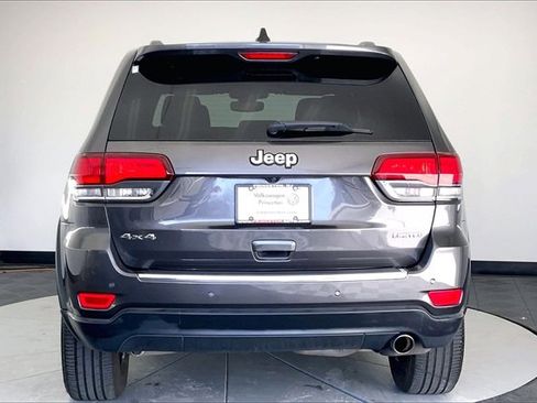 Used 2020 Jeep Grand Cherokee Limited image 4