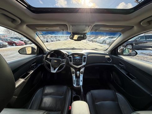 Used 2015 Chevrolet Cruze Diesel w/ Sun And Sound Package image 18
