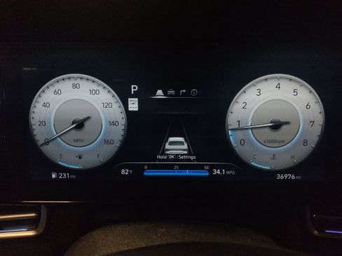 Used 2024 Hyundai Elantra SEL FWD image 23