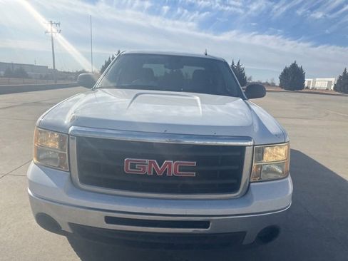 Used 2009 GMC Sierra 1500 SL image 2