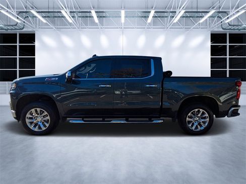 Used 2020 Chevrolet Silverado 1500 LTZ w/ LTZ Premium Package image 6