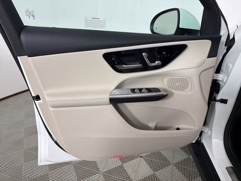 New 2026 Mercedes-Benz GLC 300 4MATIC image 12