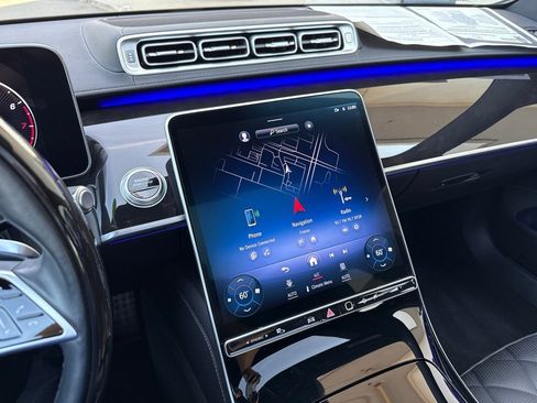 Used 2024 Mercedes-Benz S 580 4MATIC Sedan image 22