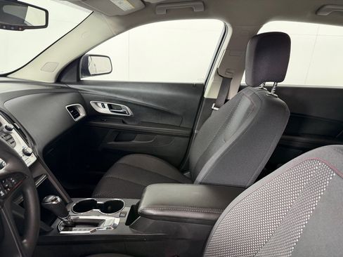 Used 2017 Chevrolet Equinox LS AWD/4WD image 11