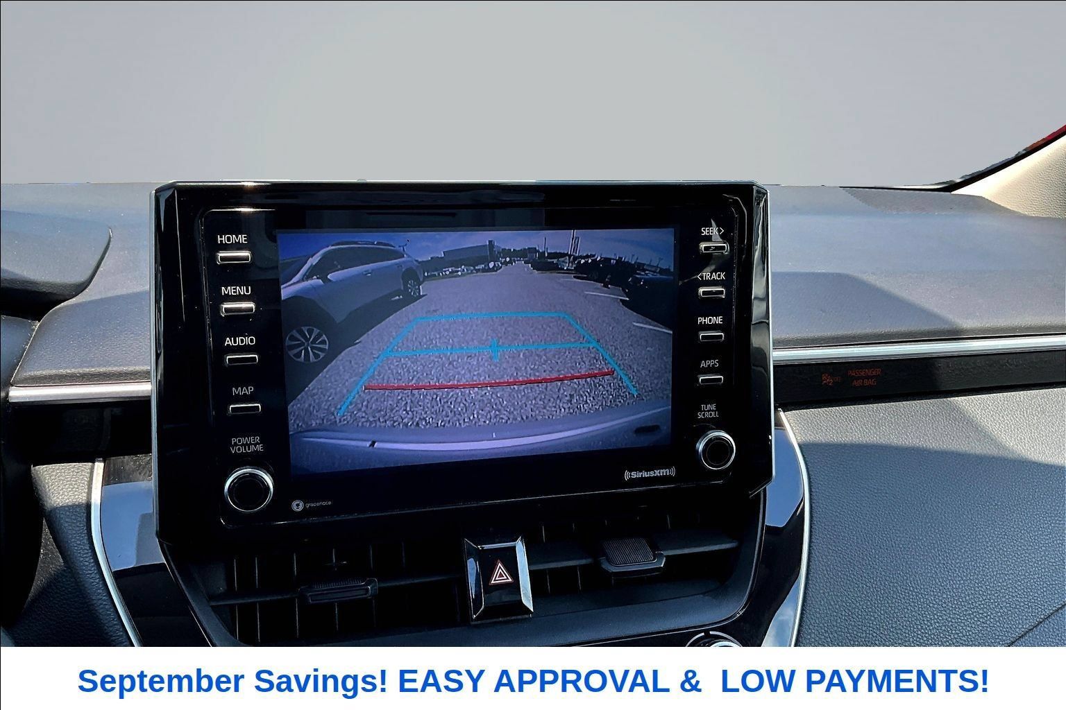 Used 2021 Toyota Corolla LE FWD image 9