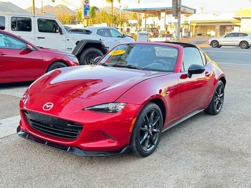 Used 2017 MAZDA MX-5 Miata RF Club image 8
