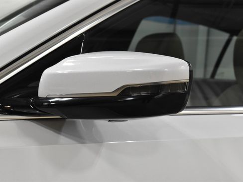 Used 2023 Cadillac CT5 Luxury image 35