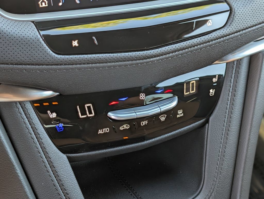 New 2026 Cadillac XT5 Premium Luxury w/ Driver Assist Package FWD image 33