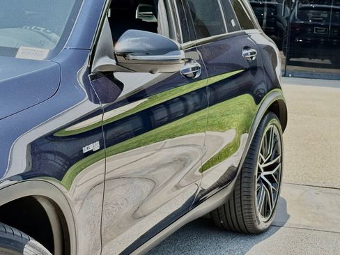 Used 2022 Mercedes-Benz GLC 43 AMG 4MATIC image 4