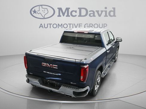 Used 2023 GMC Sierra 1500 SLT AWD/4WD image 38