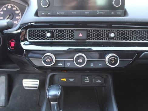 Used 2022 Honda Civic Sport image 14