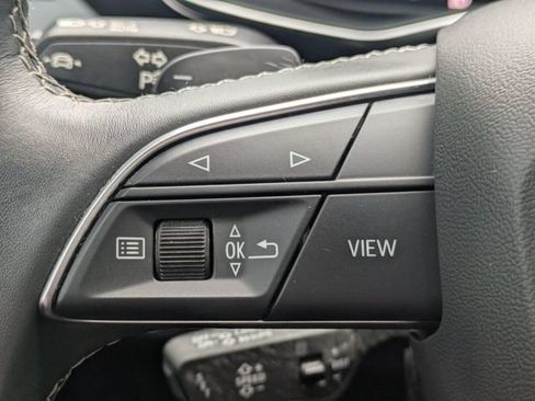 Used 2024 Audi Q8 Prestige w/ Prestige Package AWD/4WD image 26