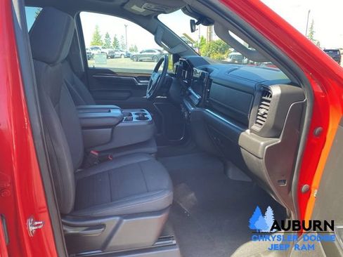 Used 2023 Chevrolet Silverado 1500 LT w/ Convenience Package II AWD/4WD image 14