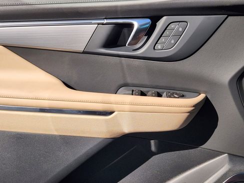 New 2026 Buick Enclave Preferred w/ Power Package image 17