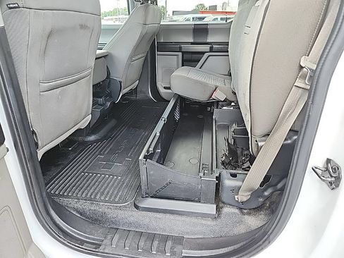 Used 2017 Ford F250 XLT AWD/4WD image 30