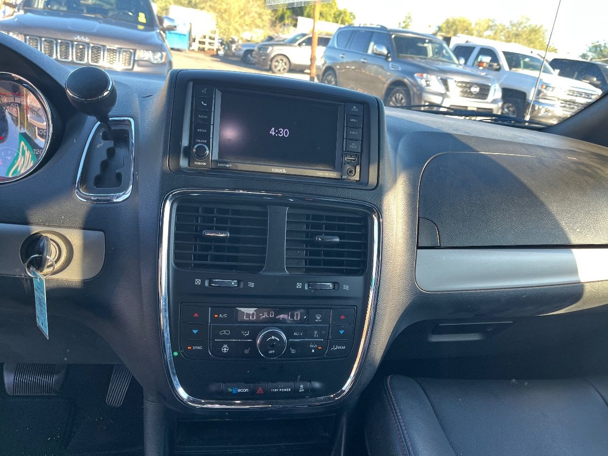 Used 2019 Dodge Grand Caravan GT FWD image 9