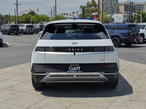 Used 2023 Hyundai Ioniq 5 SEL AWD/4WD image 5