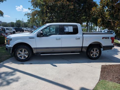 Used 2020 Ford F150 XLT w/ Equipment Group 302A Luxury AWD/4WD image 7