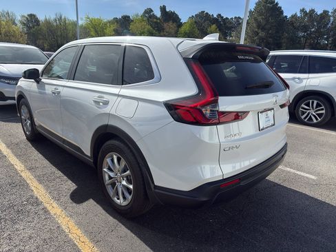 Certified 2026 Honda CR-V EX image 2