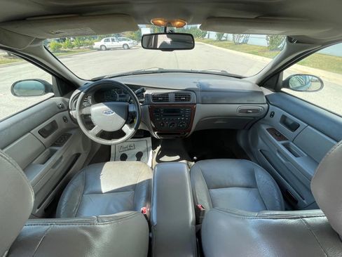 Used 2006 Ford Taurus SEL image 21