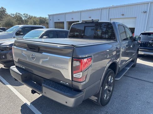 Used 2022 Nissan Titan Platinum Reserve w/ Moonroof Package image 8