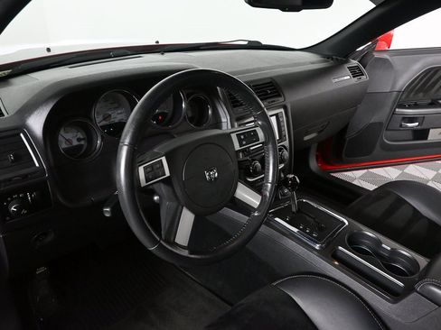 Used 2010 Dodge Challenger SRT8 image 6