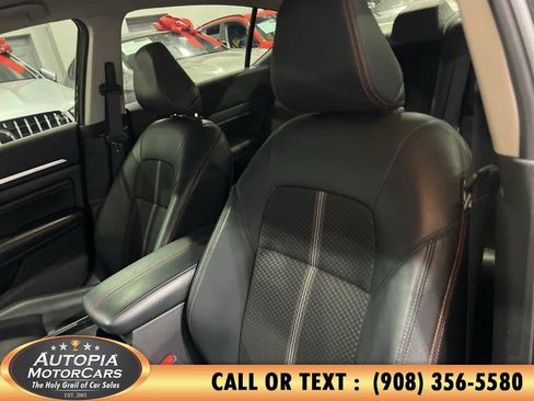 Used 2023 Nissan Altima 2.5 SR AWD/4WD image 10