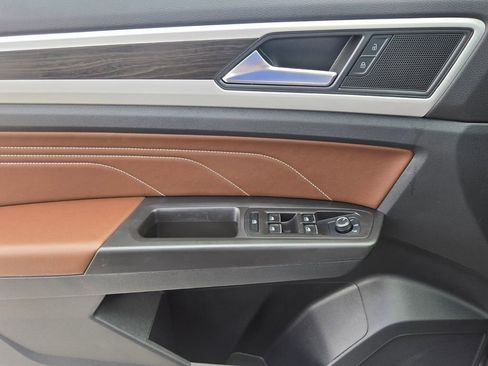 Certified 2022 Volkswagen Atlas SE FWD image 29