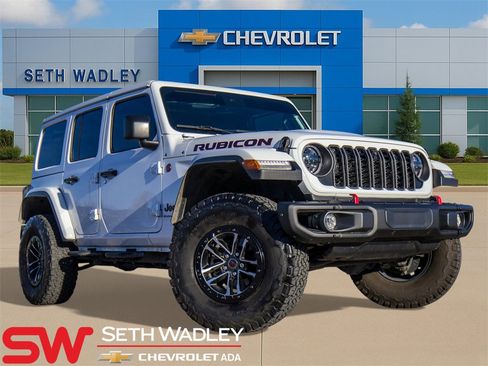 Used 2024 Jeep Wrangler Unlimited Rubicon image 1