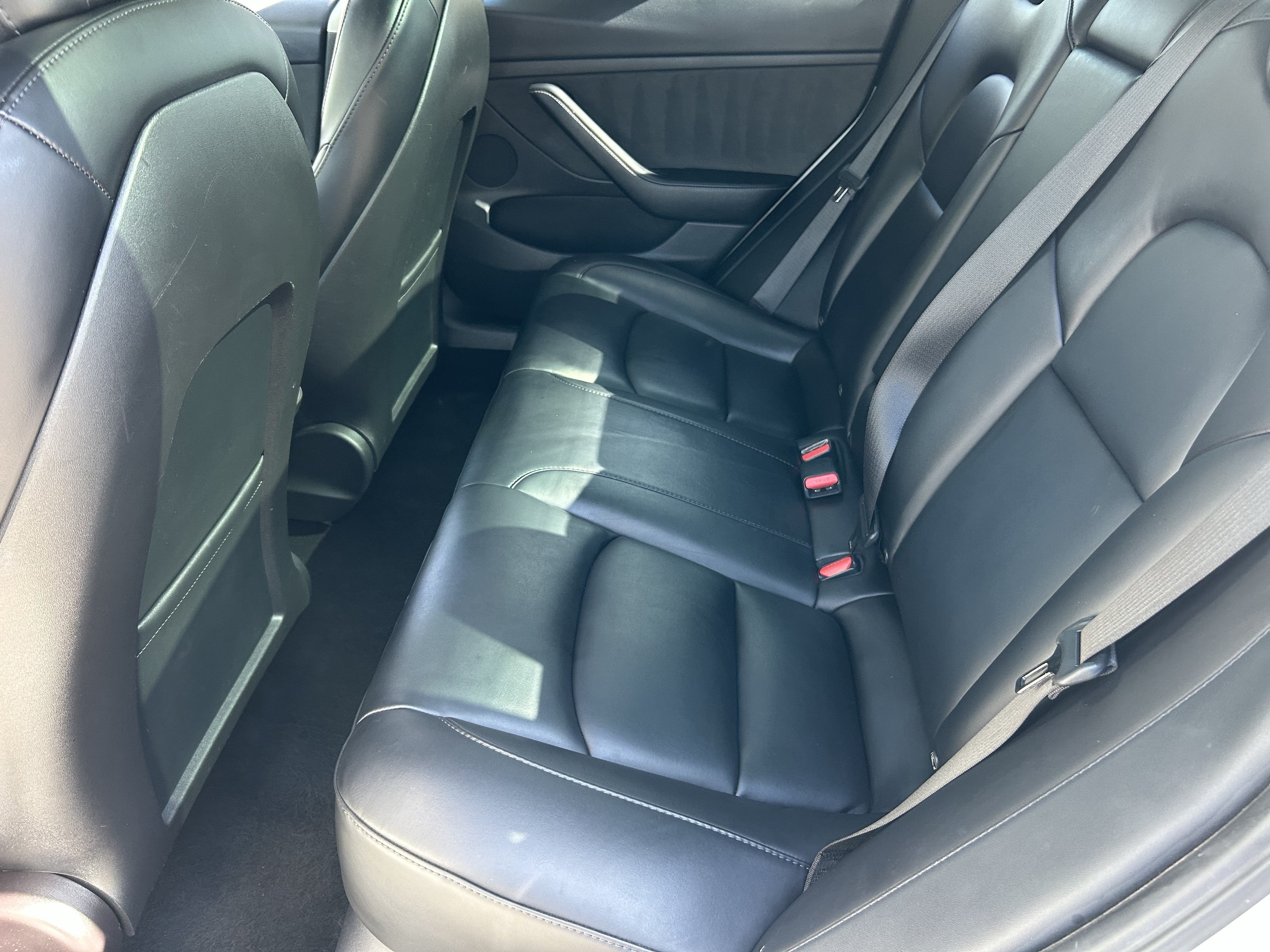 Used 2022 Tesla Model 3 Standard Range RWD image 14