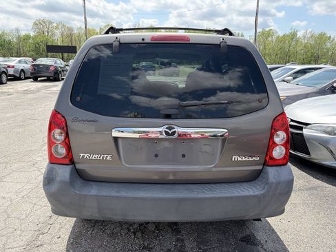 Used 2005 MAZDA Tribute I FWD image 5