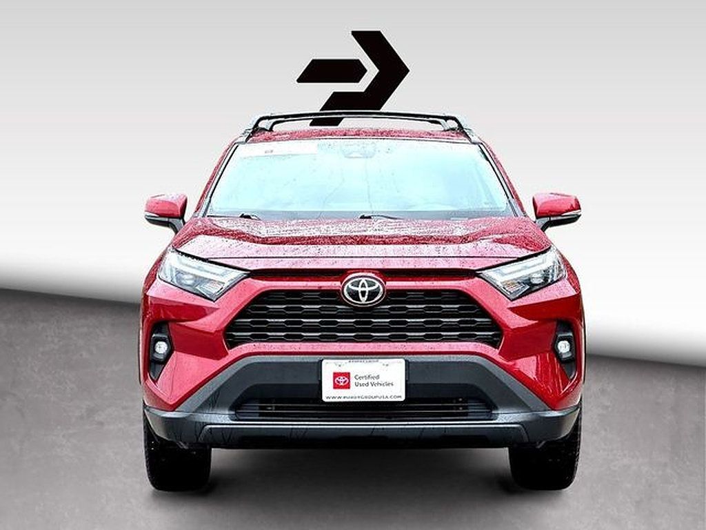 Certified 2025 Toyota RAV4 XLE Premium FWD image 3