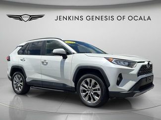 Used 2019 Toyota RAV4 Limited w/ Cold Weather Package FWD video 1