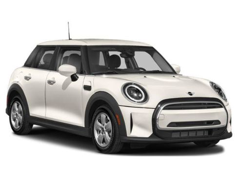 Used 2024 MINI Cooper 4-Door Hardtop FWD image 6