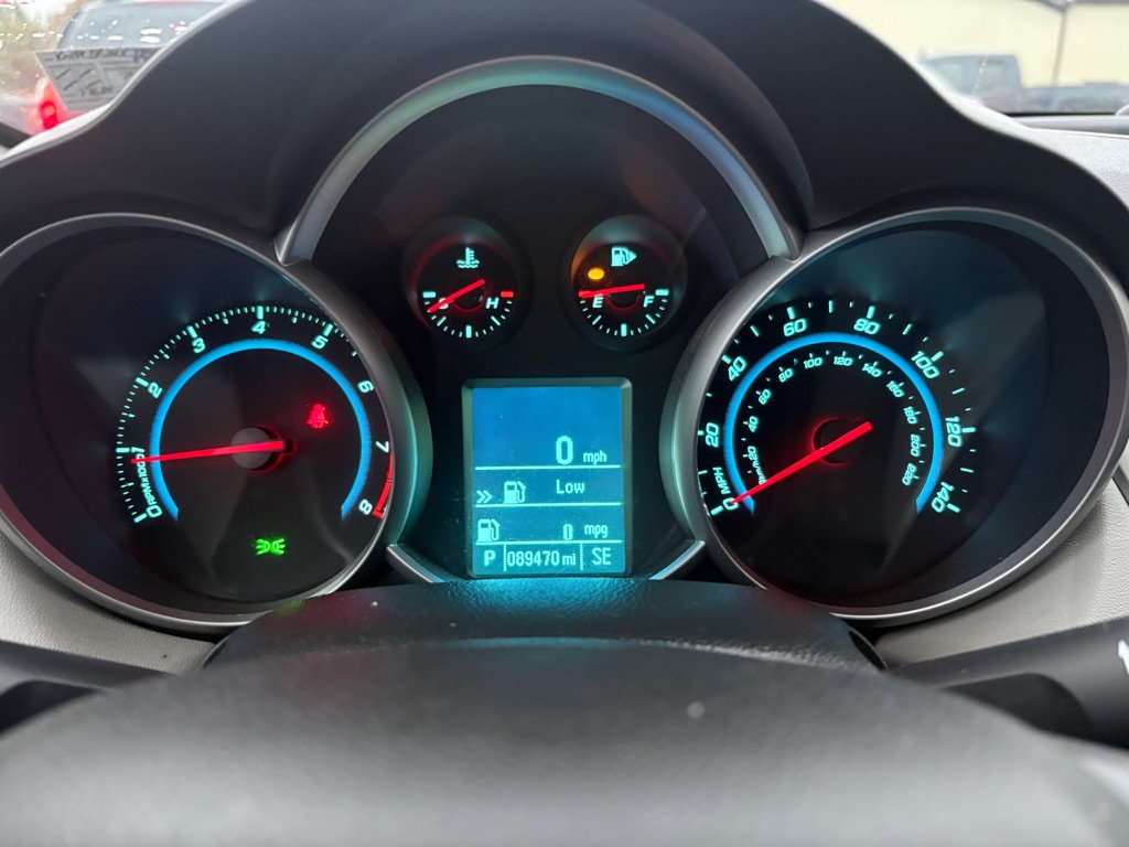 Used 2012 Chevrolet Cruze LS w/ Connectivity Package FWD image 14