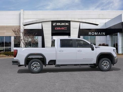 New 2026 GMC Sierra 2500 SLE w/ SLE Value Package; AWD/4WD image 5