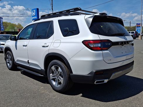 New 2026 Honda Pilot EX-L image 4