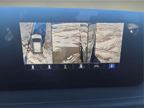 Used 2026 Buick Encore GX Avenir w/ Avenir Technology Package image 60