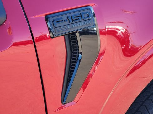 New 2025 Ford F150 Lariat w/ Equipment Group 501A Mid image 12