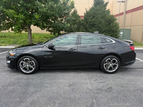 Used 2019 Chevrolet Malibu RS FWD image 2