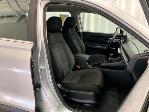 Used 2024 Honda CR-V LX image 11